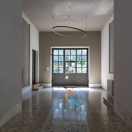 Govone Fashion House