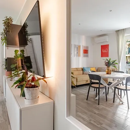 Pomodoro House - Luminoso Vicino Linate, Sky, Fabrique, Arena Olimpica