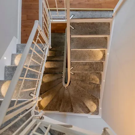 Exclusive Italian Garden In Mediolan