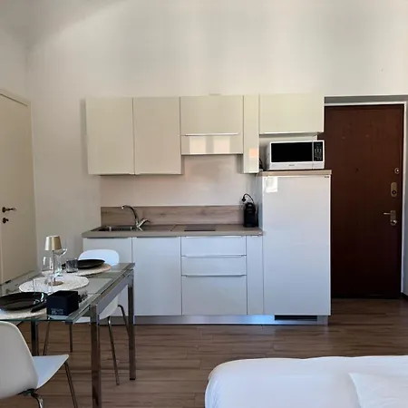 Bright Cozy - Porta Venezia Risorgimento Apartament Mediolan