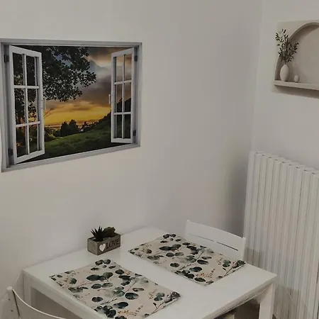 Angolo Verde, Metro Dergano Apartmán *