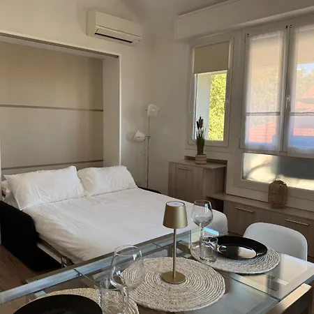 Bright Cozy - Porta Venezia Risorgimento Apartament *
