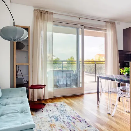 Giaxtower Gym & Pool Romantic Pool View *