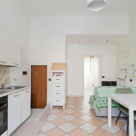 Guesthost - Comfy Nest In South * Mailand