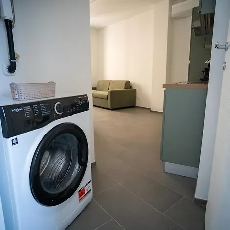 15 Nevoso Palace * Μιλάνο