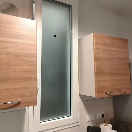 Lavi - Lakeside L&b Apartamento *