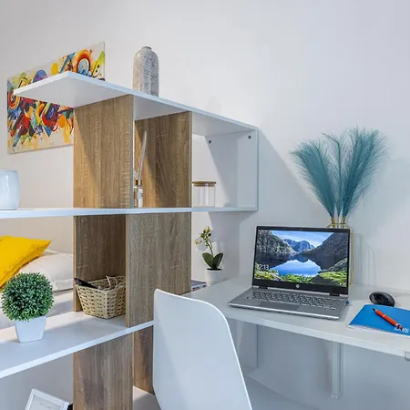 アパート Open Space Lambrate San Raffaele ミラノ