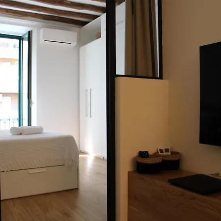 Paco Apartmán Milán