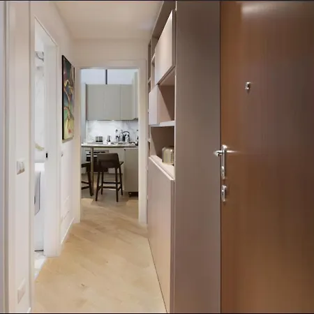 New Close To Duomo - Private Parking Milano