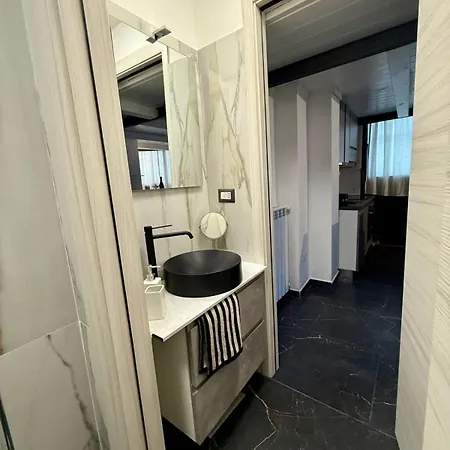 아파트 Urban Chic Loft Porta Venezia - Centro 밀라노