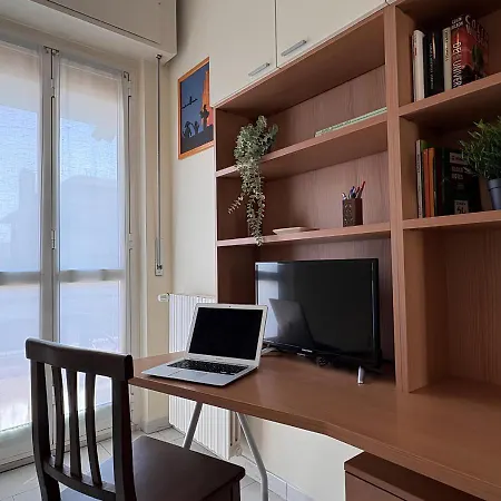 Attico A Corsico - Navigli E San Siro A 15 Minuti דירה