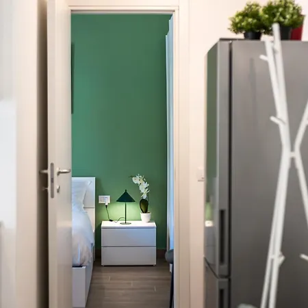 Habesha Flats - A Quiet Retreat Just Steps From The Metro M1 公寓 *