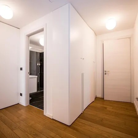 Apartamento Vivàre - The Fifth Milão