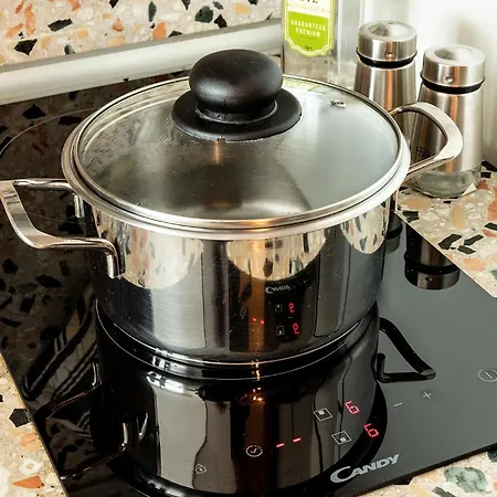 De Homes - Con Vista Su Porta Nuova Vicino Metro Milánó