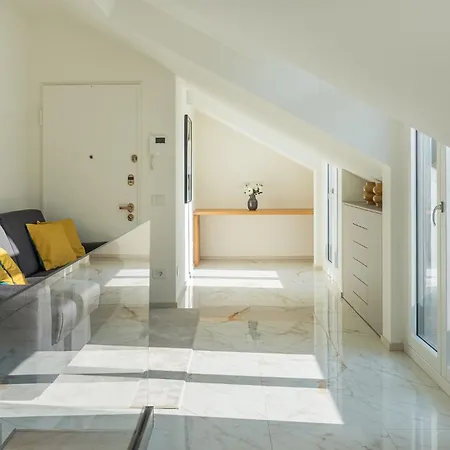 Luxury - Penthouse In Historic Center