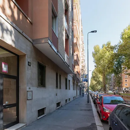 Guesthost - Comfy White * Μιλάνο