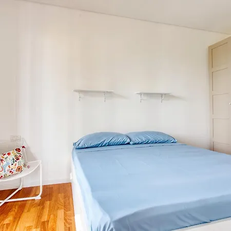 Lägenhet Giaxtower Gym & Pool Romantic Pool View Milano