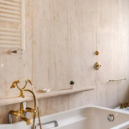 3 Bedrooms With Terrace Close To The Center Mediolan