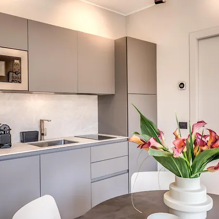 Seety Porta Romana Corte Milano