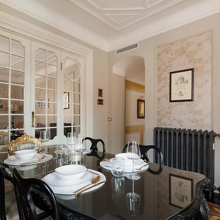 Brera Trilocale Di Lusso Appartement Milaan