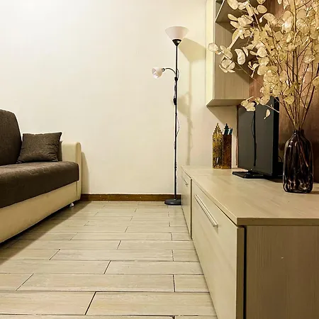 Monica Navigli * Mediolan