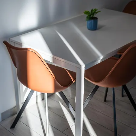 Habesha Flats - A Quiet Retreat Just Steps From The Metro M1 公寓