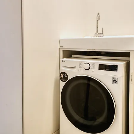 Large Milan's Navigli - 5 Guests Appartamento *