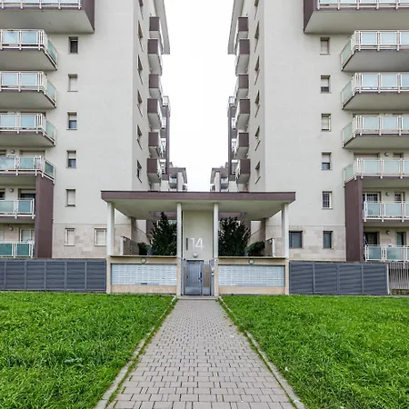 Open Space Lambrate San Raffaele ミラノ