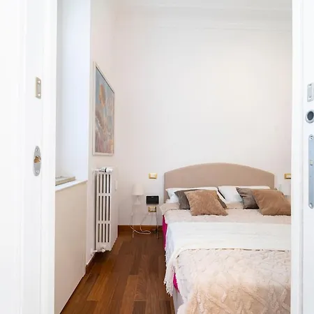 Luxury - Pergolesi 24 *