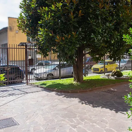 Lägenhet Cimiano Milano