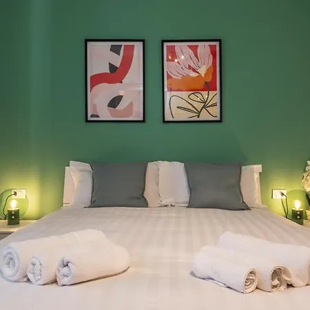 Habesha Flats - A Quiet Retreat Just Steps From The Metro M1 * 米兰