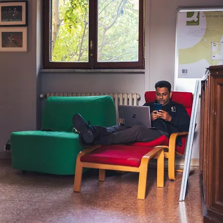 Vandrarhem Ostellolinda Milano