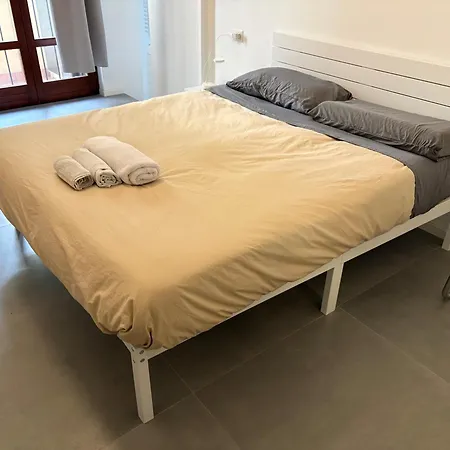 F&g Downtown Studi Maison d'hôtes 3*