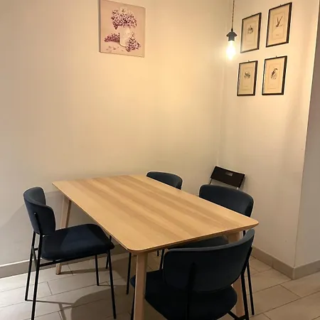 Modern Apartment-porta Venezia *