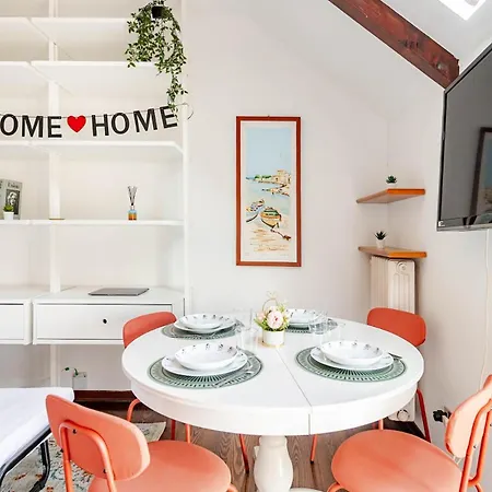 In Sarpi Vicino Metro M5 * Mediolan