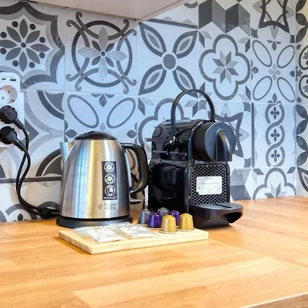 Stylish - M4 Frattini, 15 Mins To Duomo Milaan