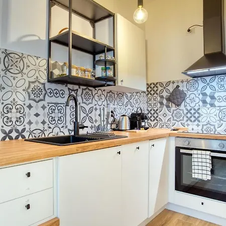 Stylish - M4 Frattini, 15 Mins To Duomo * Milaan