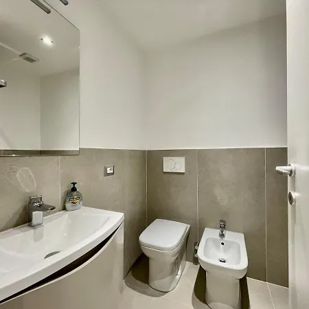 Premium Chic Missori And Vetra Subway *