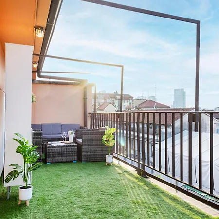 Easylife - - Soperga 44 P5 - Apartament