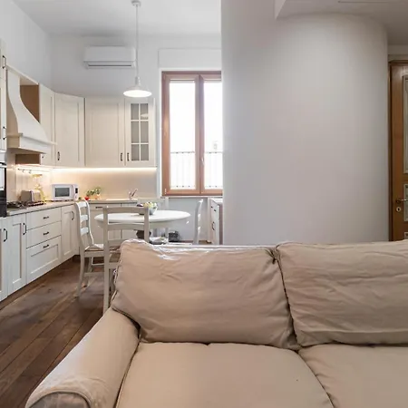 Italianway Easy - Rosales 3 C * Milano