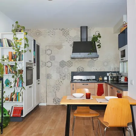 Porta Venezia M1 Cozy Rooftop * Milan