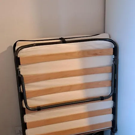 Apartmán Brand New - 5 Minutes From Istria Metro Station