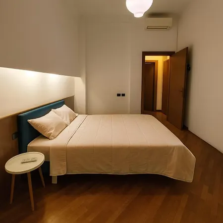 Spacious With Three Bedroom And Large Kitchen * Milan