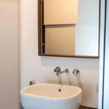 Apartament In Sarpi Vicino Metro M5 Mediolan