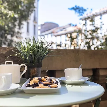 Duomo 10 Min - Elegant Flat In The Centre Daire