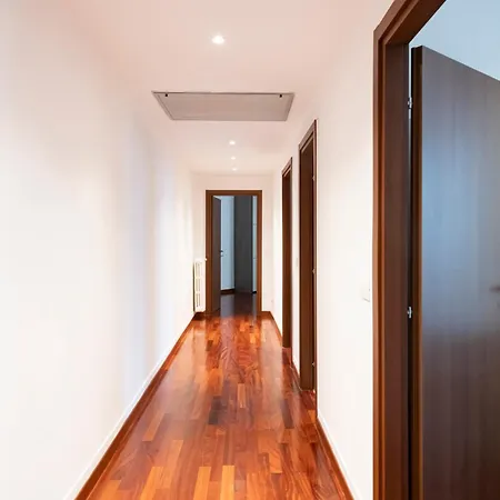 Easylife - - Italia 11 P4 - Historic Center Apartment