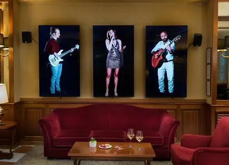 Leonardo Center Hotel