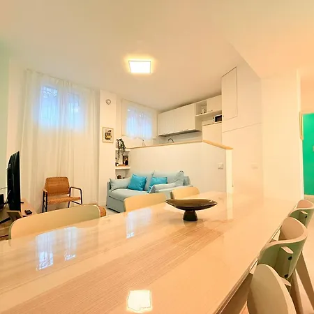 New In The Prada Foundation Apartman