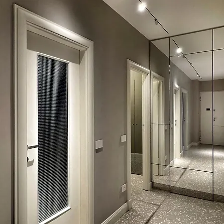 Modern Two-room Via Lambrate, 13 - Mirable Pm Apartament *
