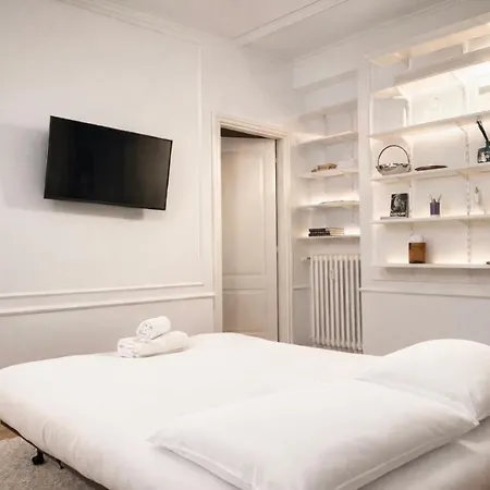 La Casa Di Gylda - San Siro 2br Design - Walk To Stadium & M5 דירה